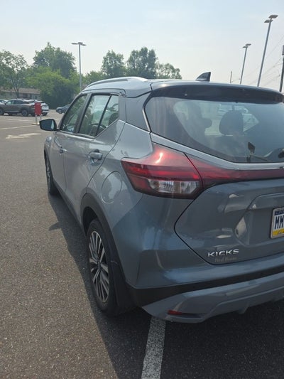 2023 Nissan Kicks SV