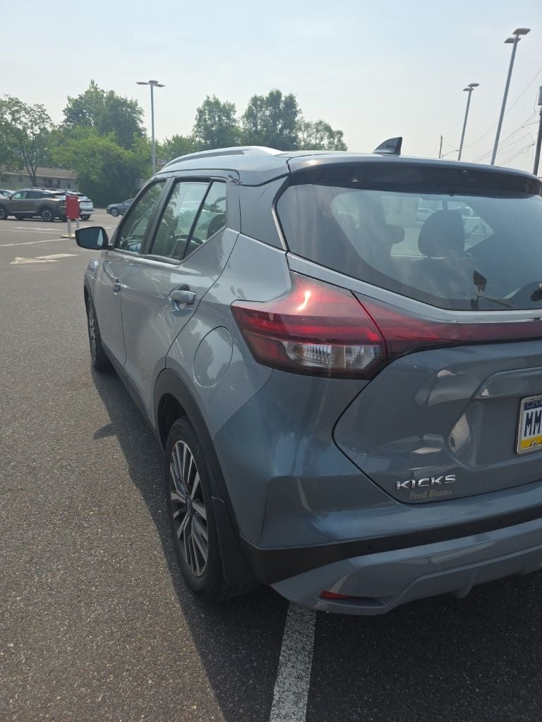 2023 Nissan Kicks SV