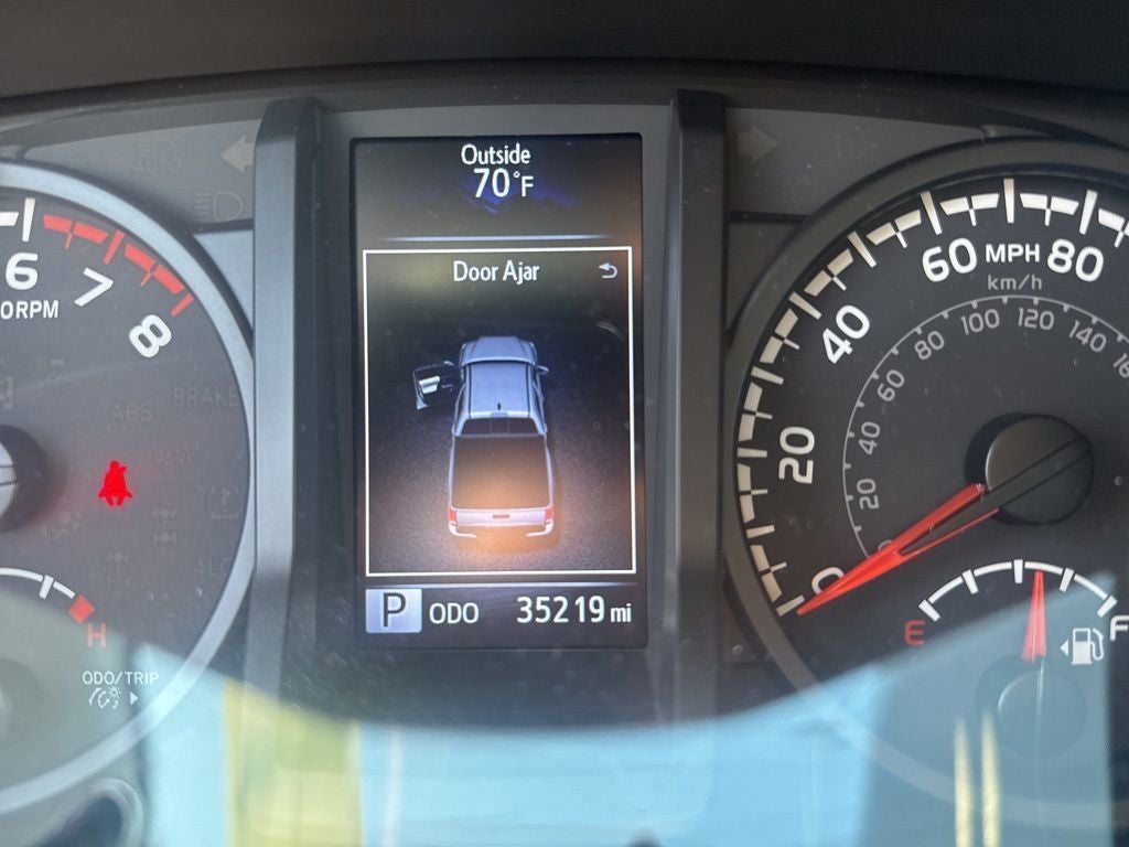 2023 Toyota Tacoma SR V6