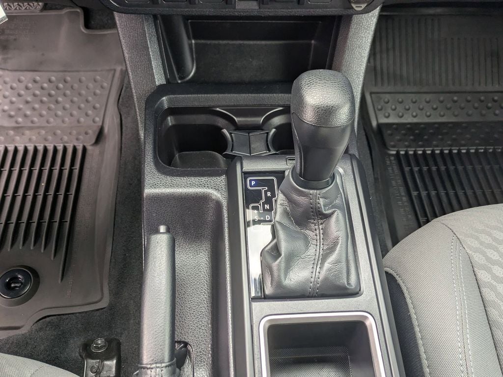2023 Toyota Tacoma SR V6