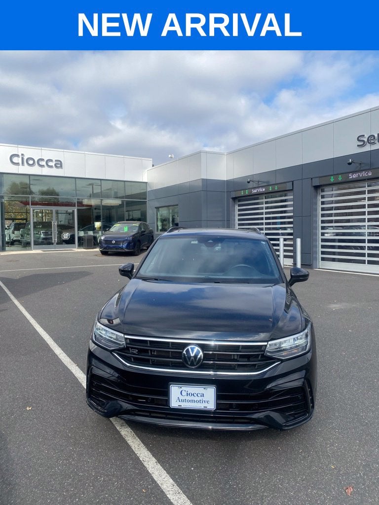 2023 Volkswagen Tiguan 2.0T SE R-Line Black