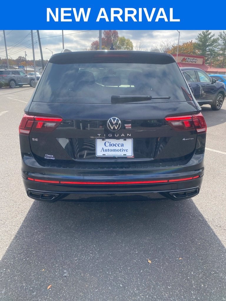 2023 Volkswagen Tiguan 2.0T SE R-Line Black