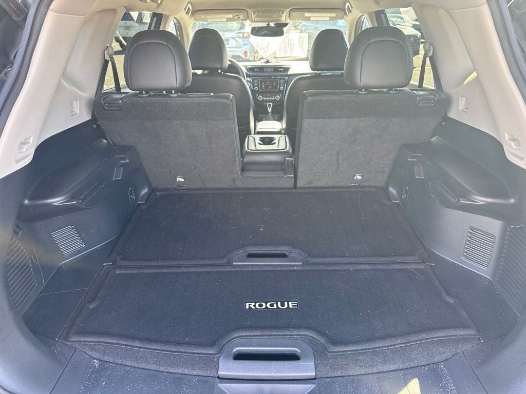 2020 Nissan Rogue SL