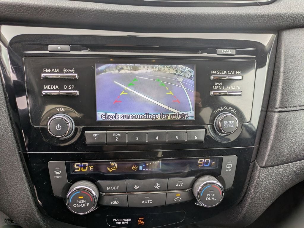 2017 Nissan Rogue SV