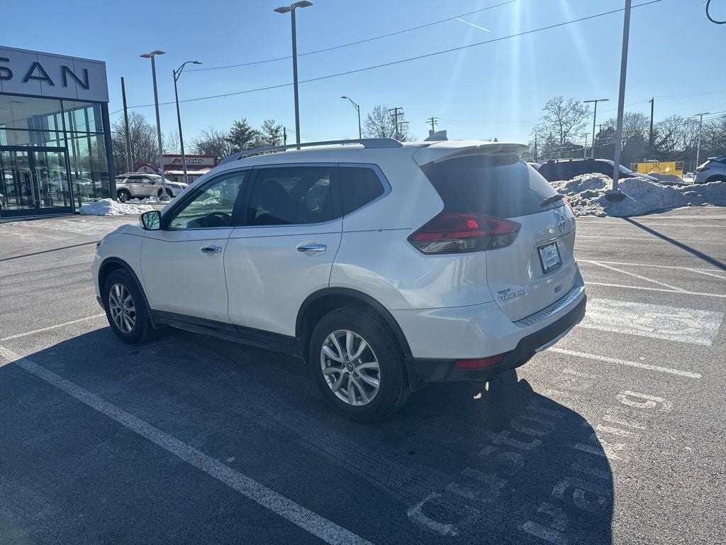2017 Nissan Rogue SV