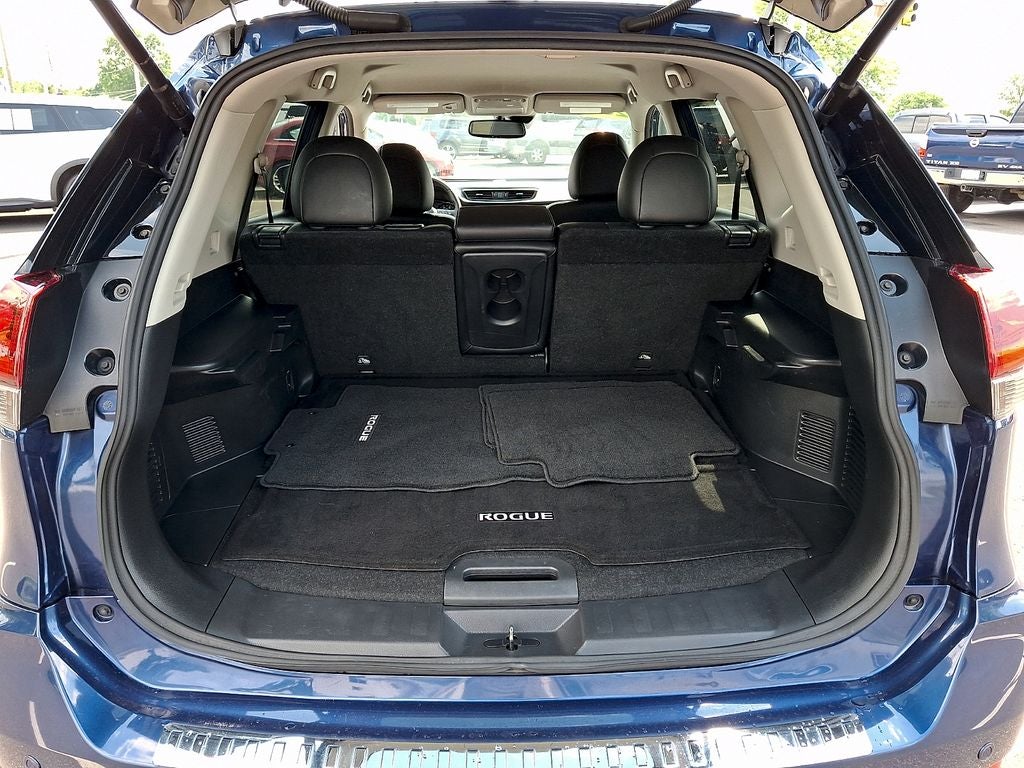 2020 Nissan Rogue SL