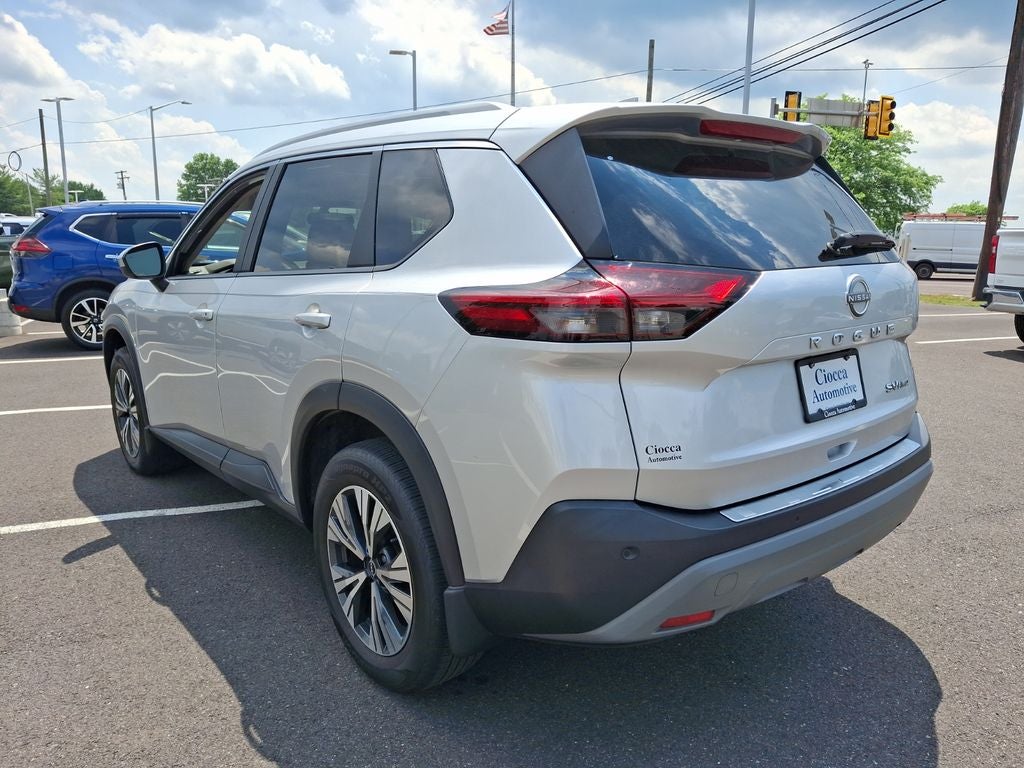 2023 Nissan Rogue SV