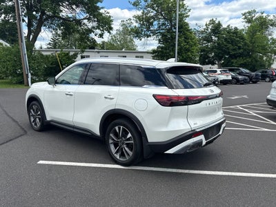 2022 INFINITI QX60 LUXE