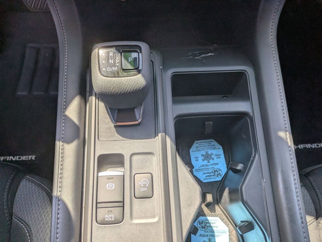 2024 Nissan Pathfinder S