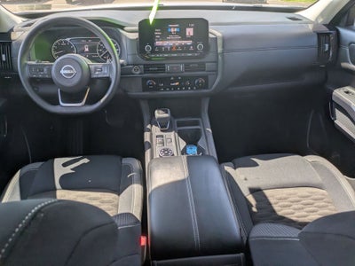 2024 Nissan Pathfinder S