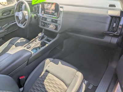 2024 Nissan Pathfinder S