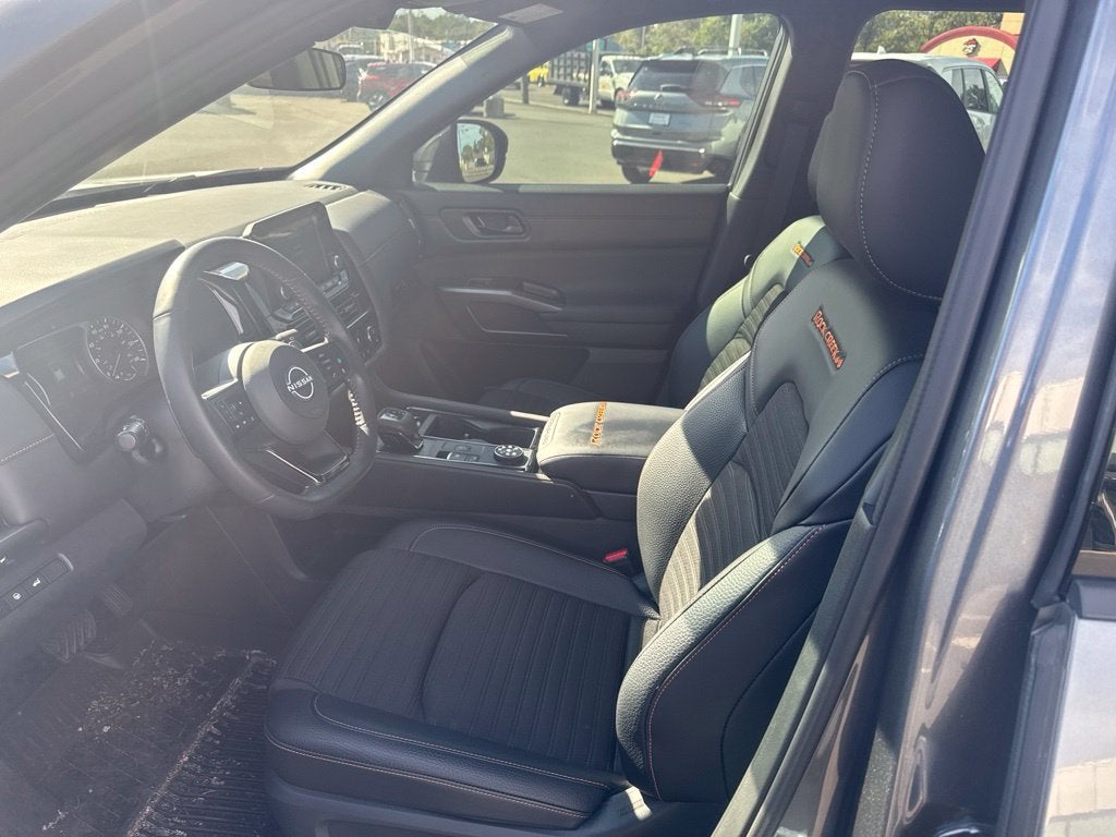 2025 Nissan Pathfinder Rock Creek