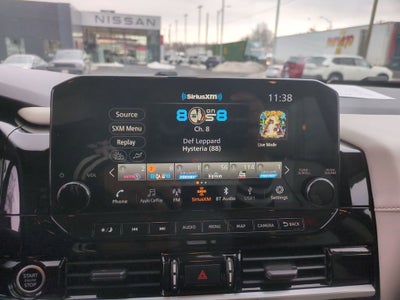 2022 Nissan Pathfinder SL