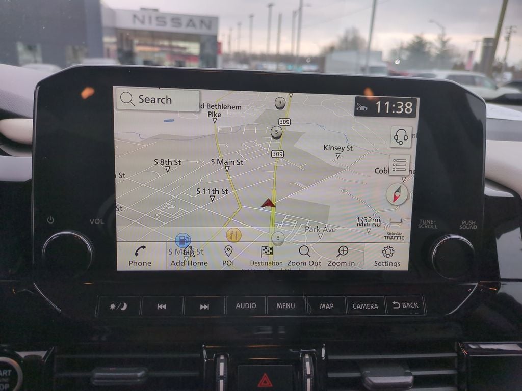 2022 Nissan Pathfinder SL