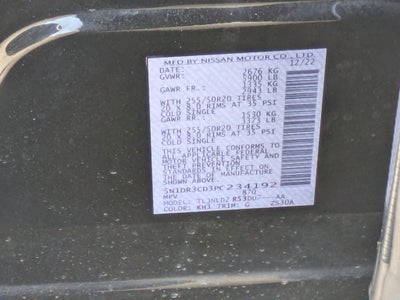 2023 Nissan Pathfinder SL