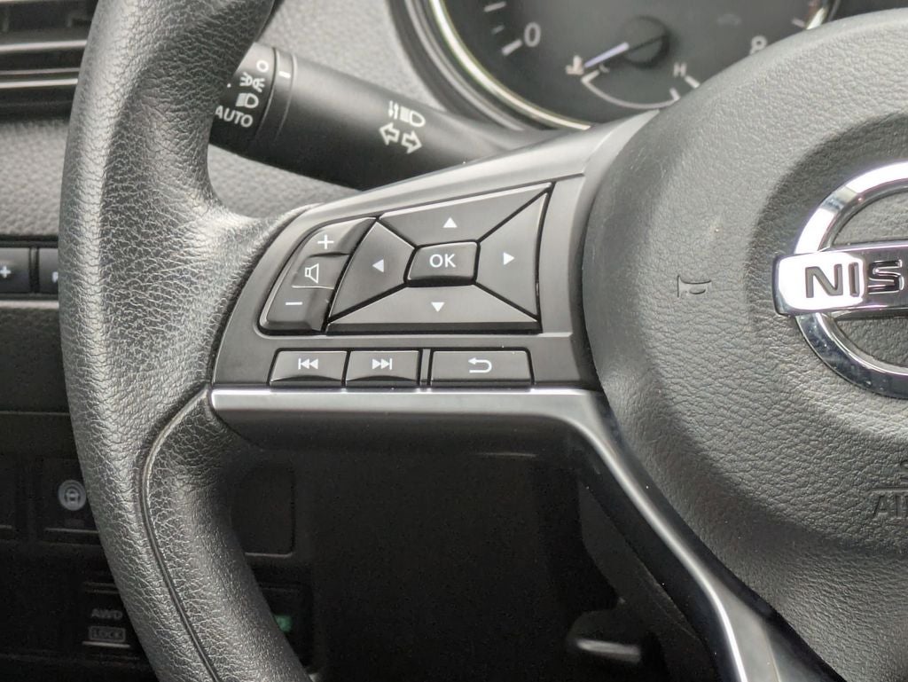 2022 Nissan Rogue Sport S