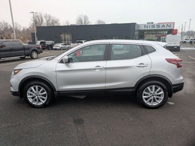 2022 Nissan Rogue Sport S