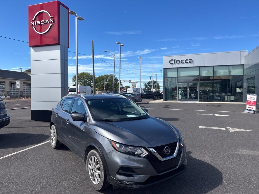 2022 Nissan Rogue Sport SV
