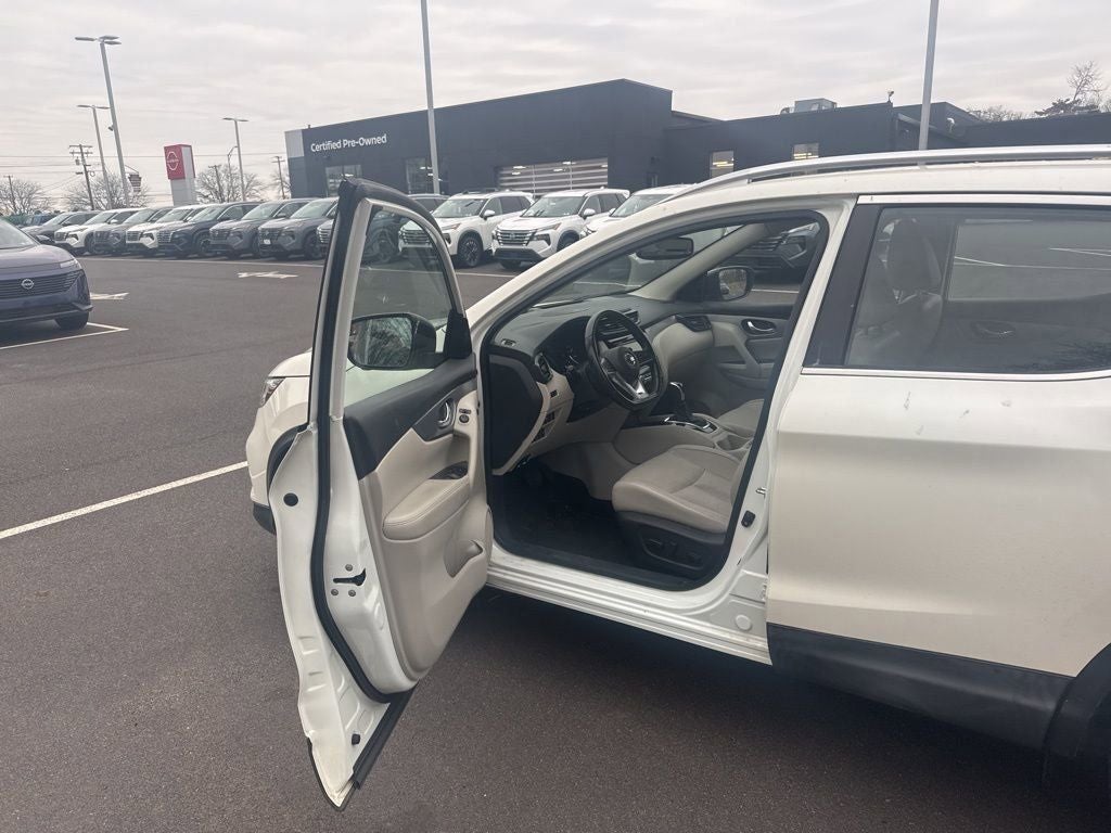 2020 Nissan Rogue Sport SL