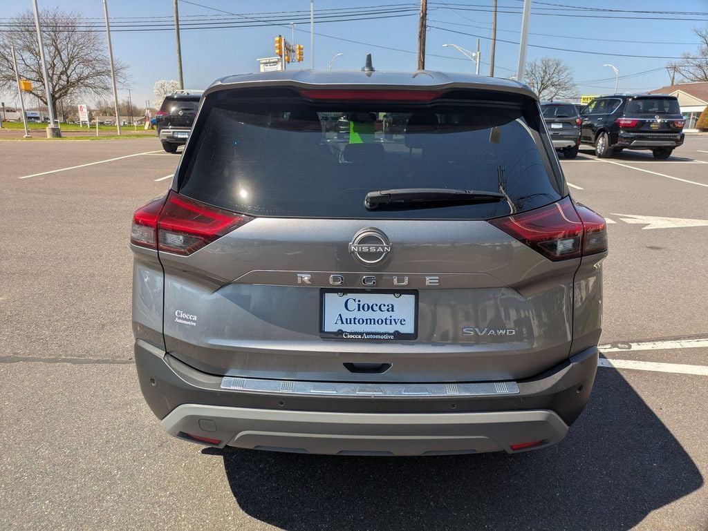 2023 Nissan Rogue SV