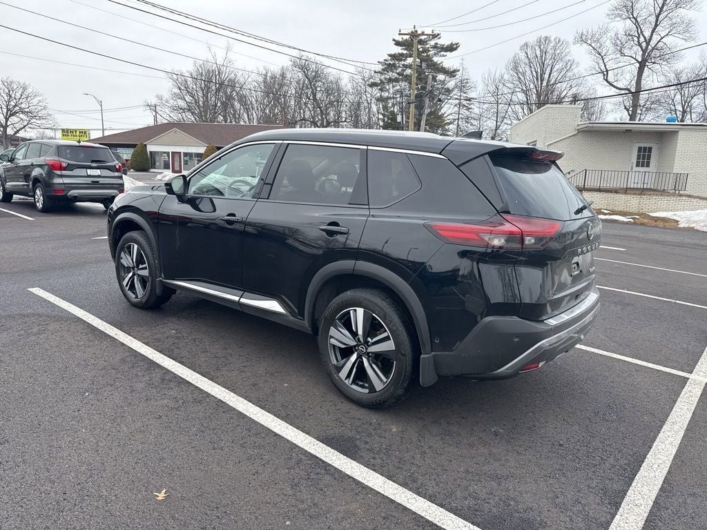2023 Nissan Rogue SL