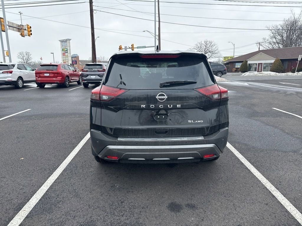 2023 Nissan Rogue SL