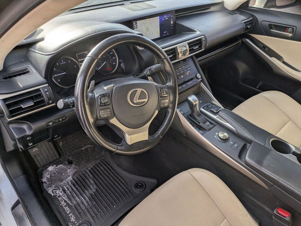2018 Lexus IS 300