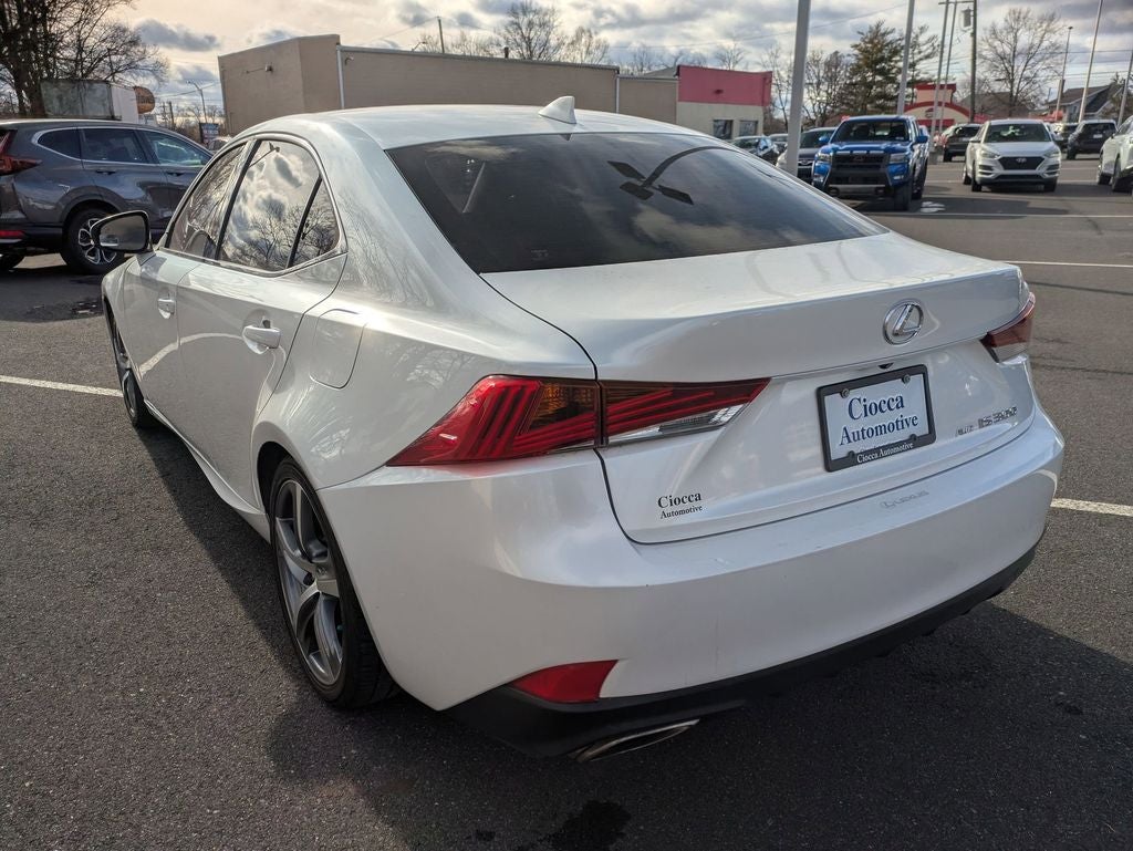 2018 Lexus IS 300