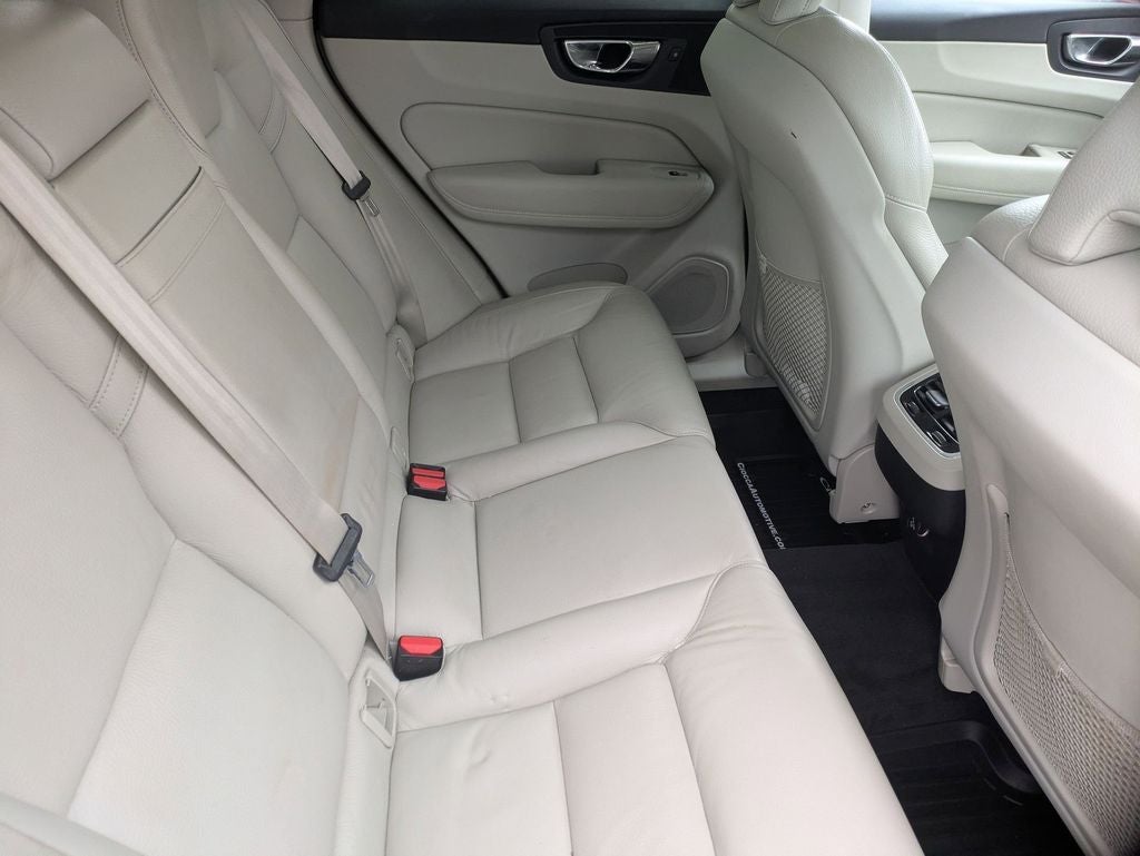 2019 Volvo XC60 T5 Inscription