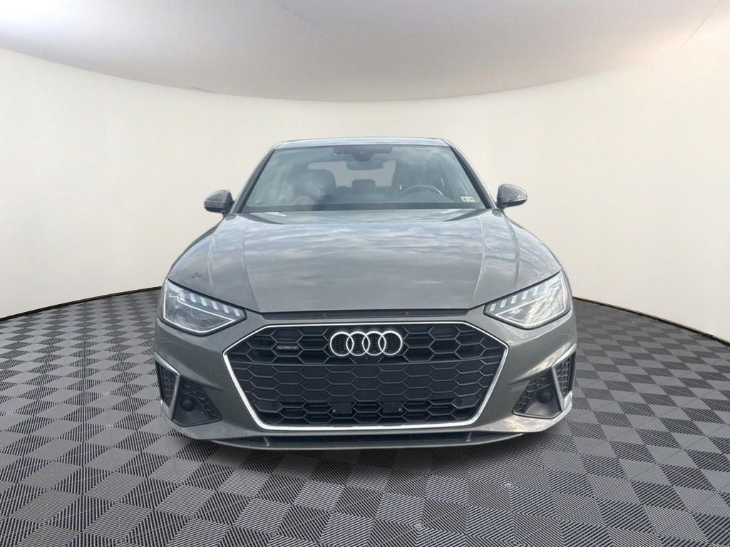 2024 Audi A4 45 S line Premium Plus quattro
