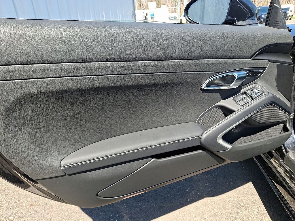 2025 Porsche 718 Cayman Base