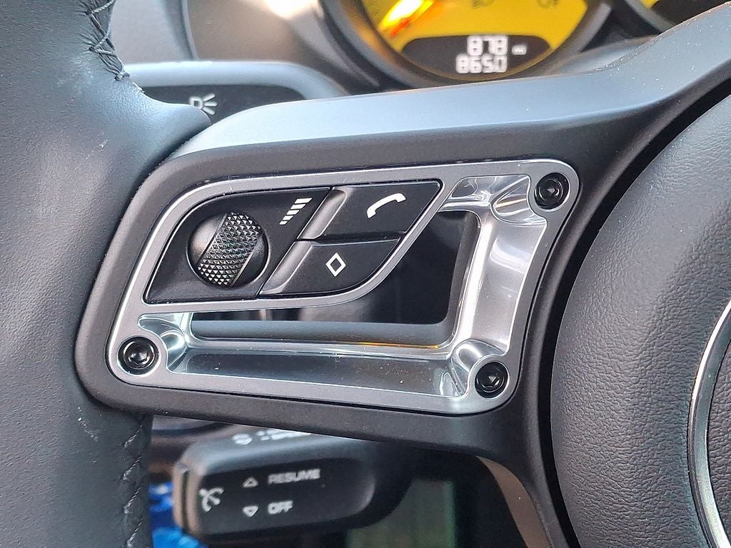 2025 Porsche 718 Cayman Base