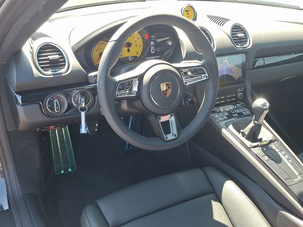 2025 Porsche 718 Cayman Base