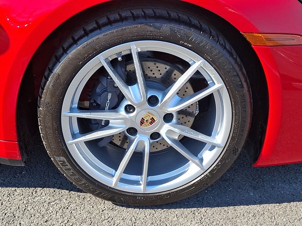 2023 Porsche 911 Carrera