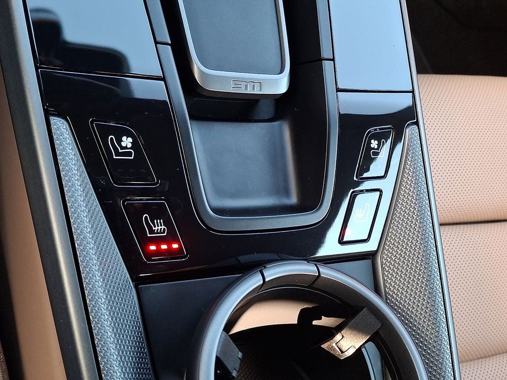 2023 Porsche 911 Carrera