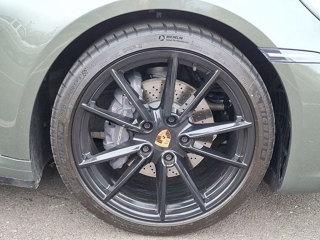 2023 Porsche 911 Carrera