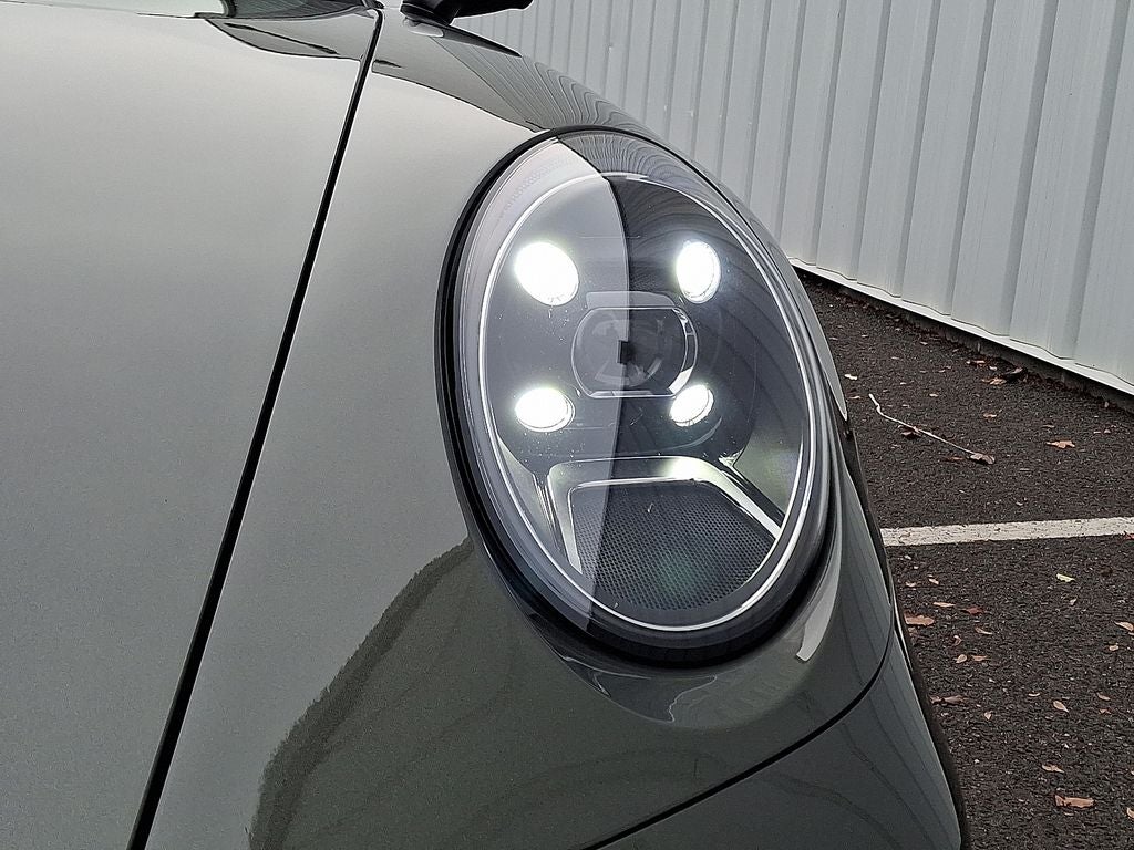 2023 Porsche 911 Carrera