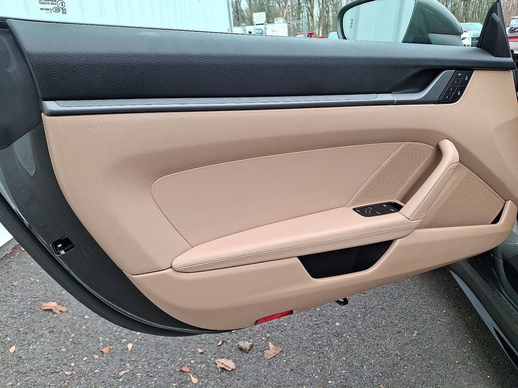 2023 Porsche 911 Carrera