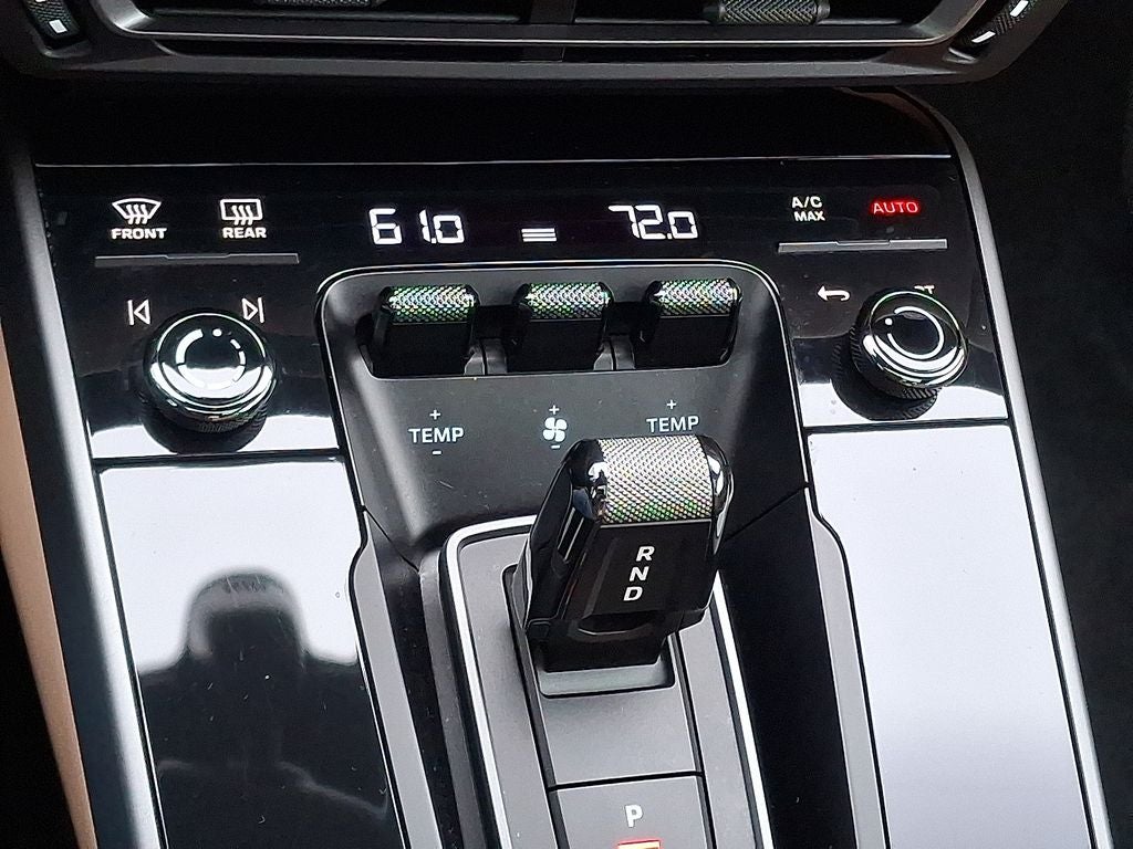 2023 Porsche 911 Carrera