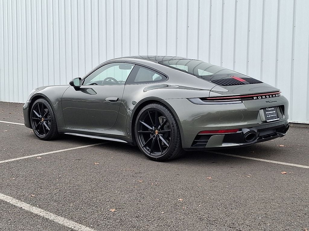 2023 Porsche 911 Carrera
