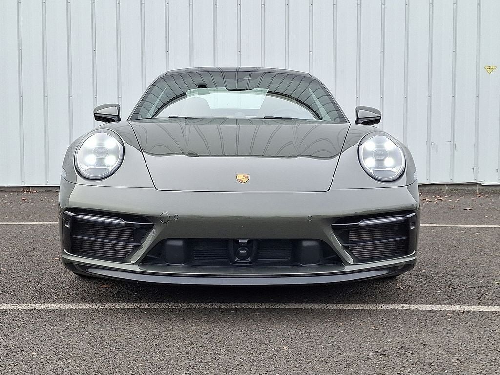 2023 Porsche 911 Carrera