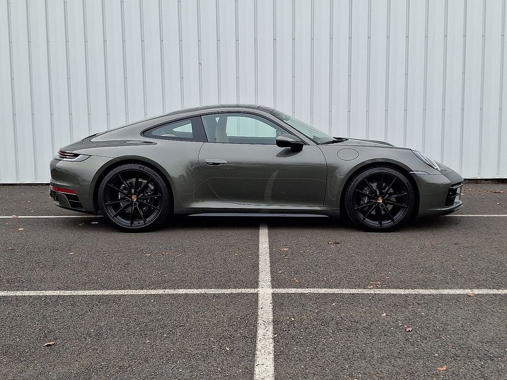 2023 Porsche 911 Carrera