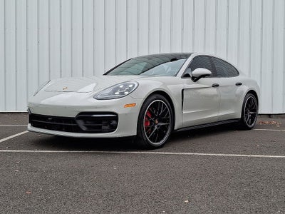 2023 Porsche Panamera 4S