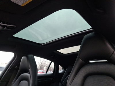 2023 Porsche Panamera 4S