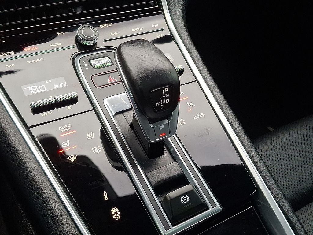 2023 Porsche Panamera 4S