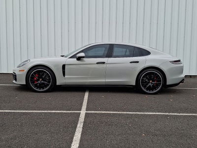 2023 Porsche Panamera 4S