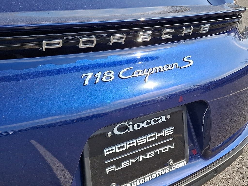 2022 Porsche 718 Cayman S