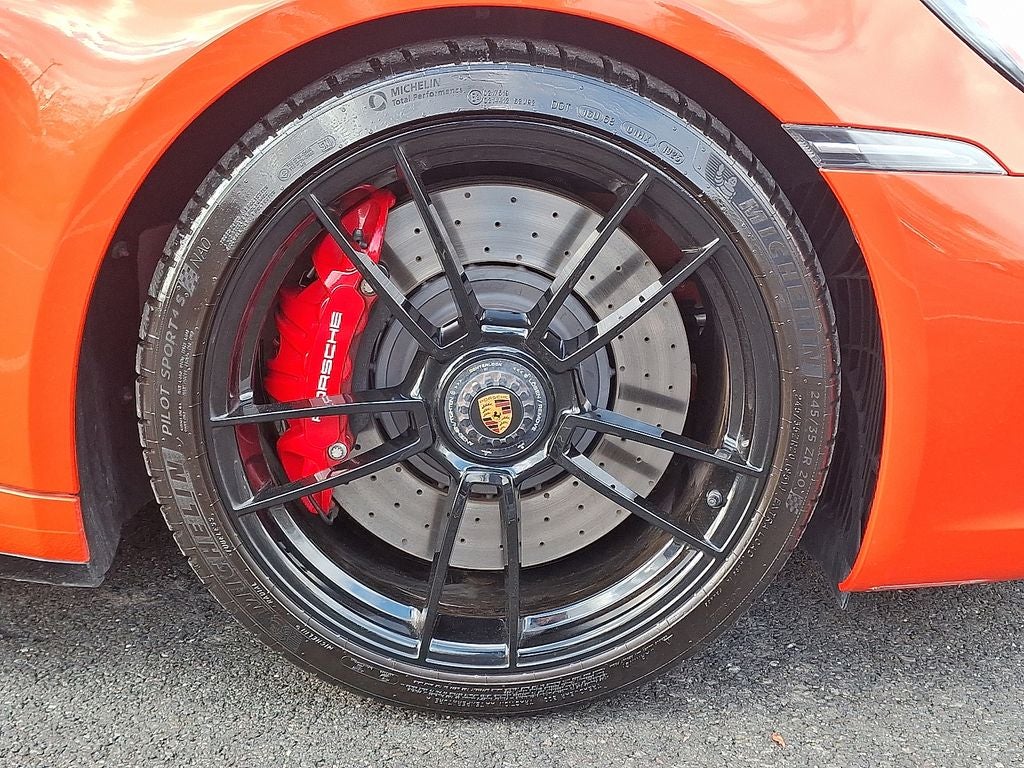 2022 Porsche 911 Carrera GTS