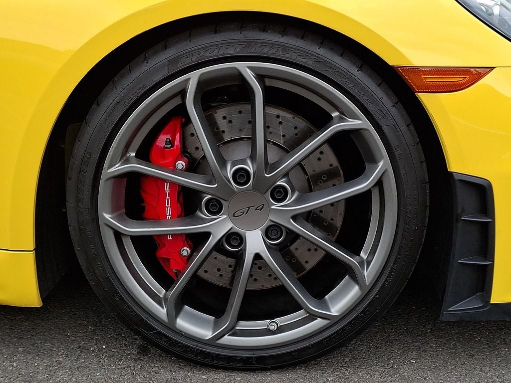 2023 Porsche 718 Cayman GT4