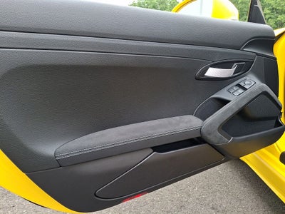 2023 Porsche 718 Cayman GT4